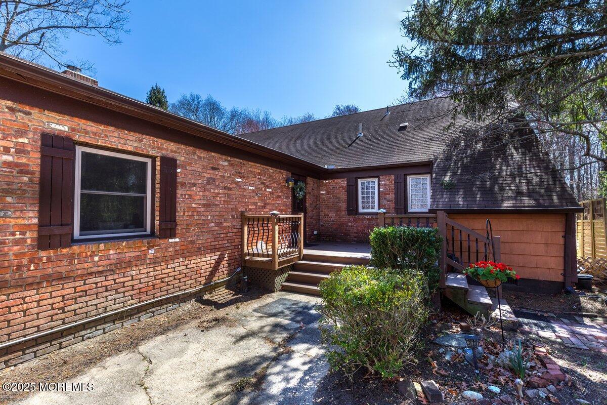 75 Brown Road Howell, NJ 07731 - Photo 5 of 65 75BrownRd_004