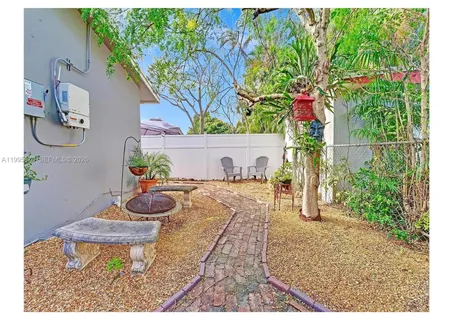 $630,000 | 381 Northeast 42nd Street, Oakland Park, FL 33334
