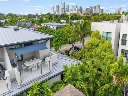 a view of a patio in terrace