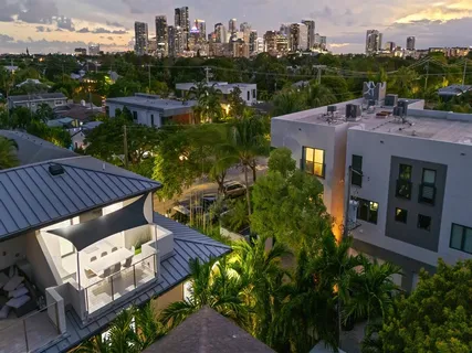 $1,580,000 | 1415 Northeast 6th Street, Fort Lauderdale, FL 33304