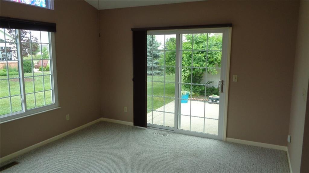1860 Golfview Drive, Unit 53 Springfield, OH 45502 - Photo 5 of 35