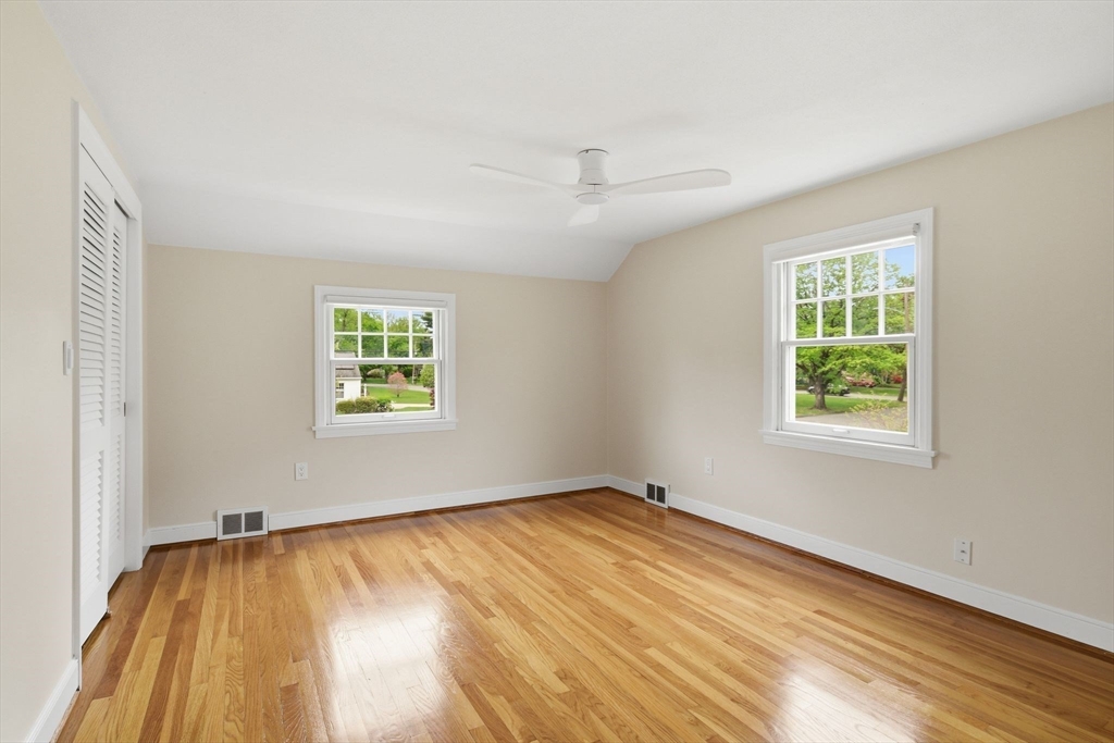 107 Viscount Road Longmeadow, MA 01106 - Photo 24 of 42 Gallery Image 24