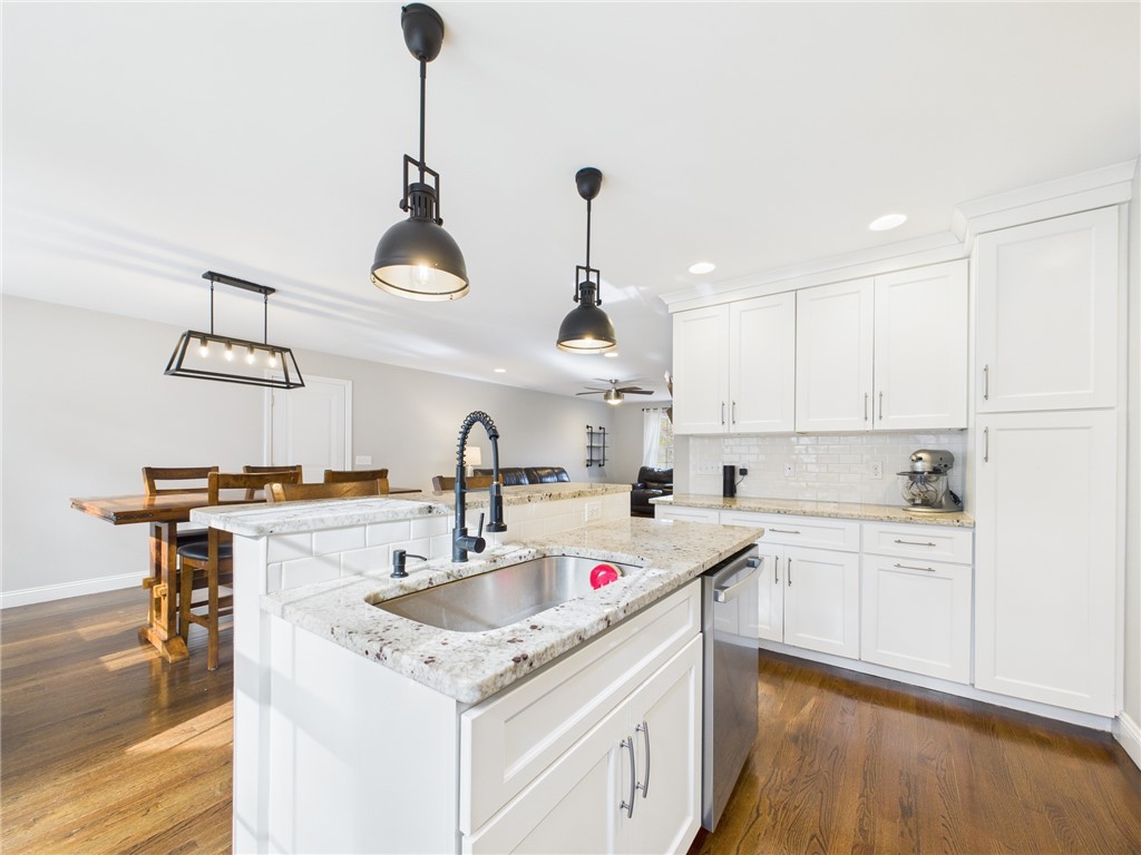 96 Sand Plain Road Charlestown, RI 02813 - Photo 5 of 32