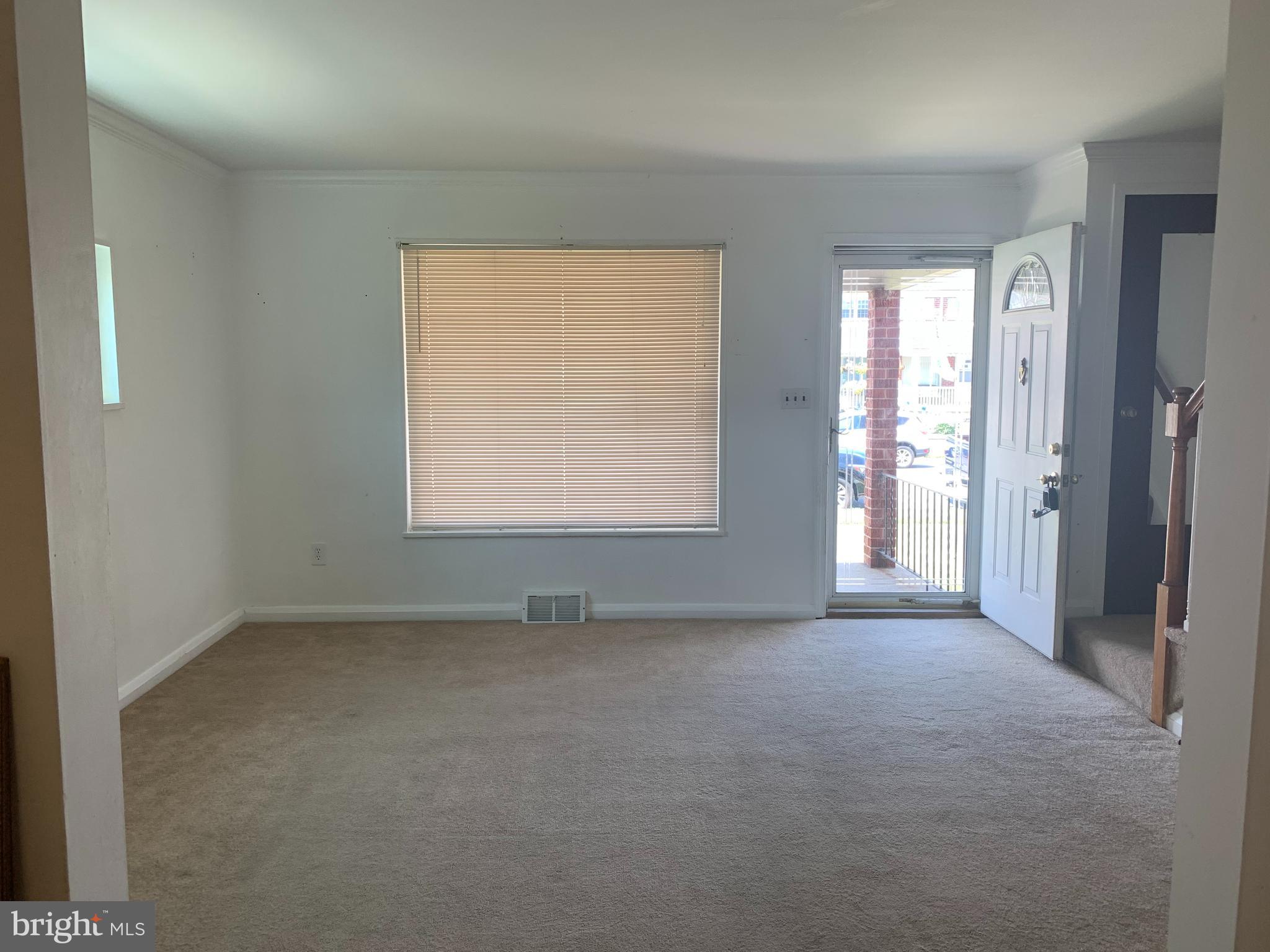 7841 Lockwood Road Baltimore, MD 21222 - Photo 3 of 16