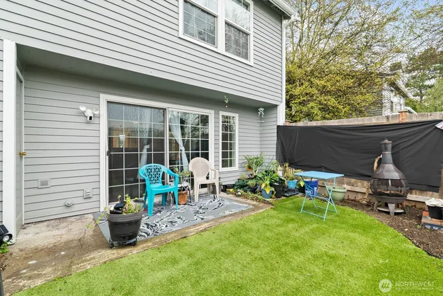 $435,500 | 23959 58th Court South, Unit C1, Kent, WA 98032