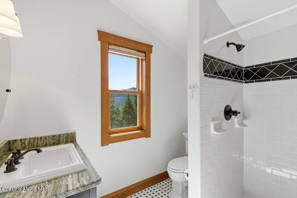 $1,450,000 | 4200 South Varnum Road, Coeur D'Alene, ID 83814