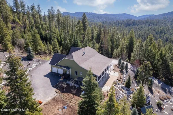 $1,450,000 | 4200 South Varnum Road, Coeur D'Alene, ID 83814
