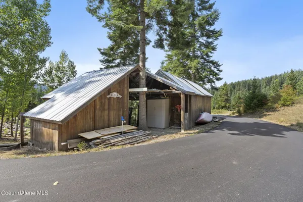 $1,450,000 | 4200 South Varnum Road, Coeur D'Alene, ID 83814