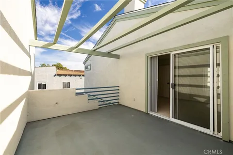 $1,625,000 | 1707 Marshallfield Lane, Unit A, Redondo Beach, CA 90278