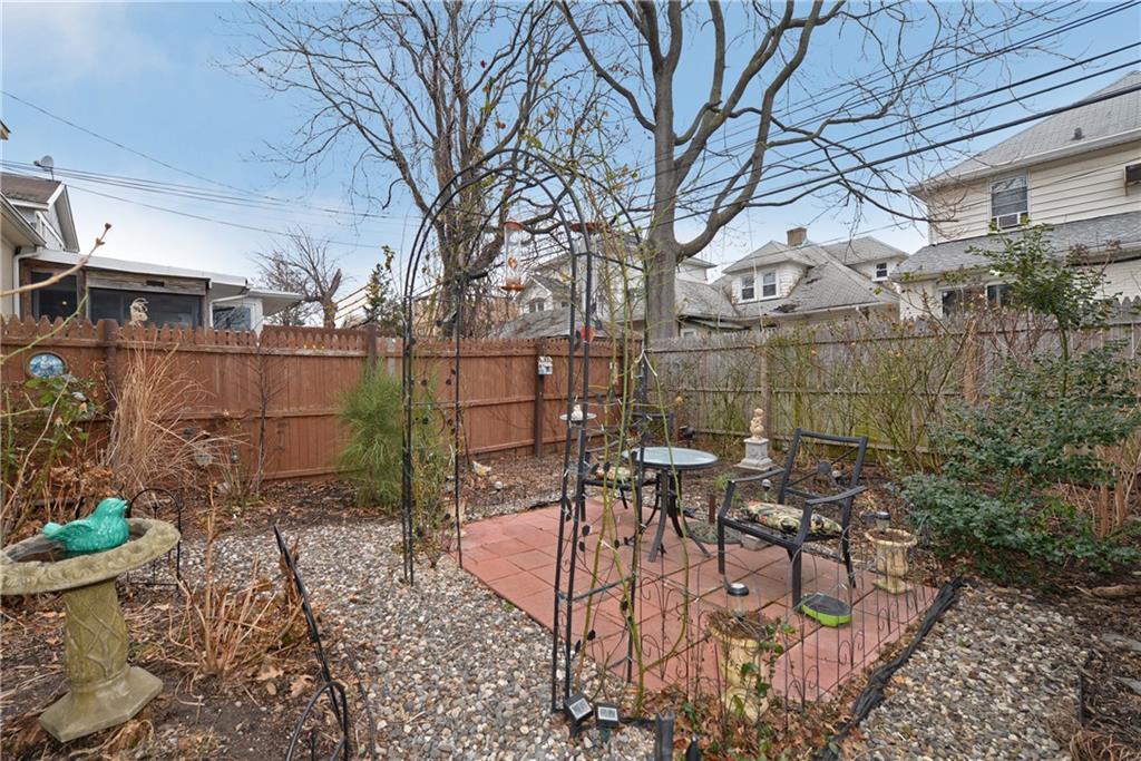 153 Amherst Street Brooklyn, NY 11235 - Photo 21 of 22 Gallery Image 21