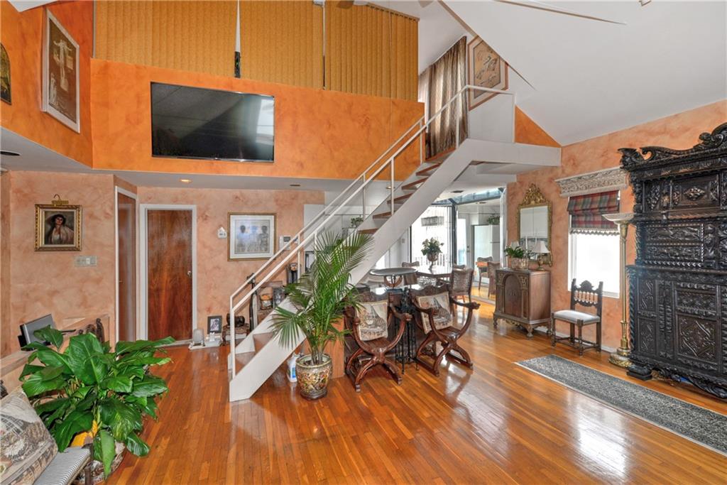 153 Amherst Street Brooklyn, NY 11235 - Photo 7 of 22 Gallery Image 7