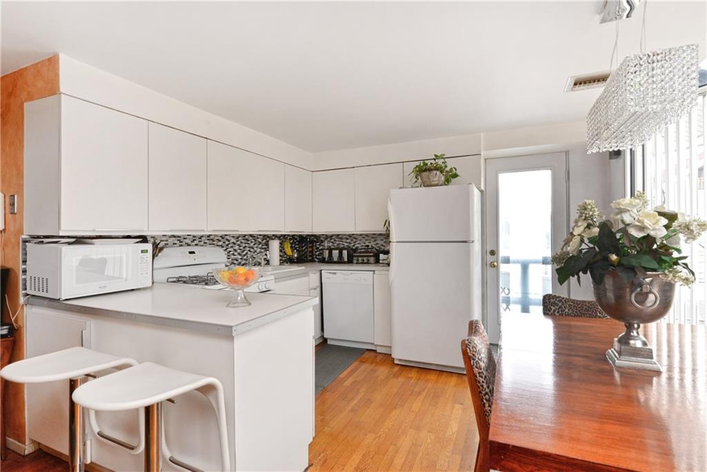 153 Amherst Street Brooklyn, NY 11235 - Photo 10 of 22 Gallery Image 10
