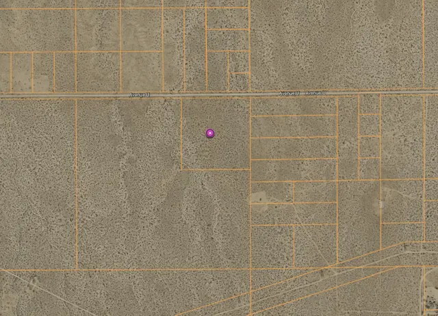 $72,000 | 253rd East On Avenue, Llano, CA 93544