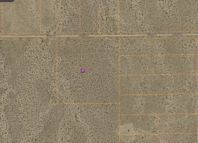 $72,000 | 253rd East On Avenue, Llano, CA 93544