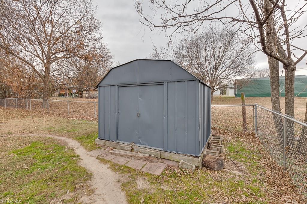 166 Frye Bridge Road Clemmons, NC 27012 - Photo 23 of 24 Gallery Image 23