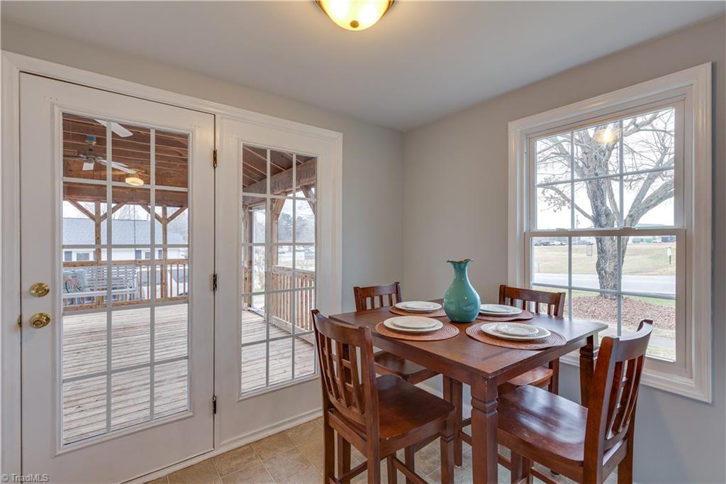 166 Frye Bridge Road Clemmons, NC 27012 - Photo 9 of 24 Gallery Image 9