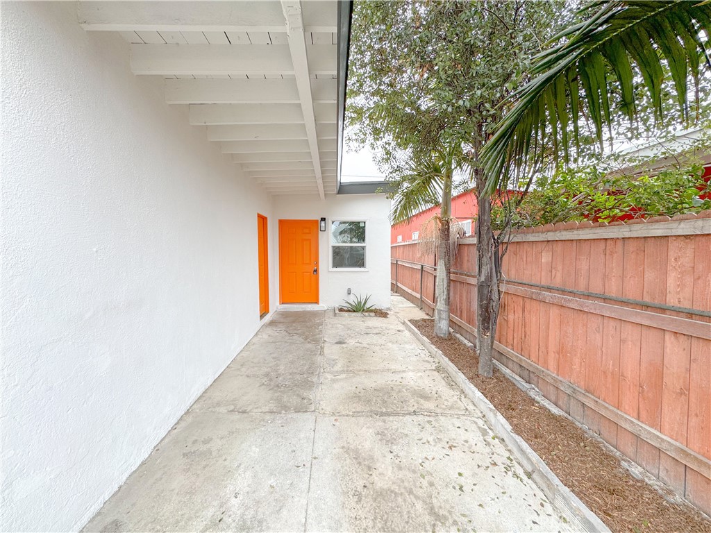 1366 West 152nd Street Compton, CA 90220 - Photo 30 of 30 a view of a backyard