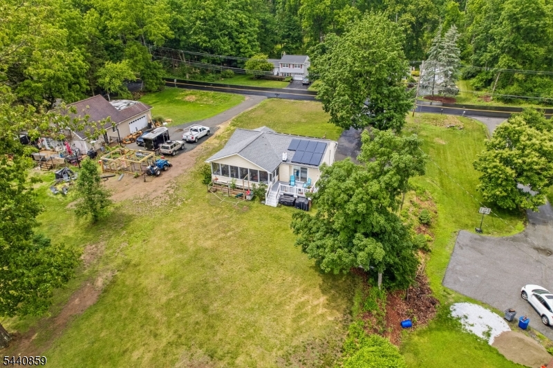 194 Decker Pond Road Andover, NJ 07821 - Photo 9 of 50