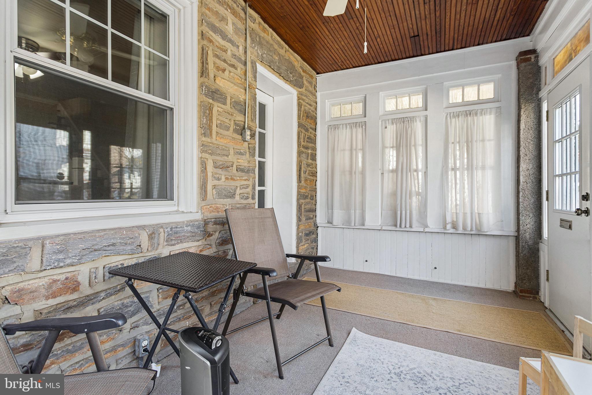 411 Spring Road Havertown, PA 19083 - Photo 4 of 26