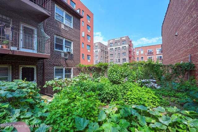 $4,999,000 | 41-37 Parsons Boulevard | Murray Hill - Flushing
