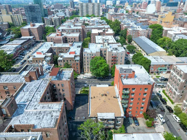 $4,999,000 | 41-37 Parsons Boulevard | Murray Hill - Flushing
