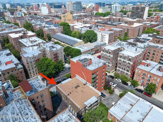 $4,999,000 | 41-37 Parsons Boulevard | Murray Hill - Flushing