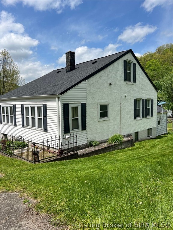 633 Spring Street Madison, IN 47250 - Photo 6 of 76