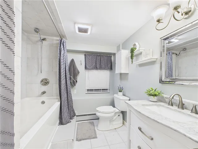 $574,900 | 77 Fairfield Drive, North Kingstown, RI 02852