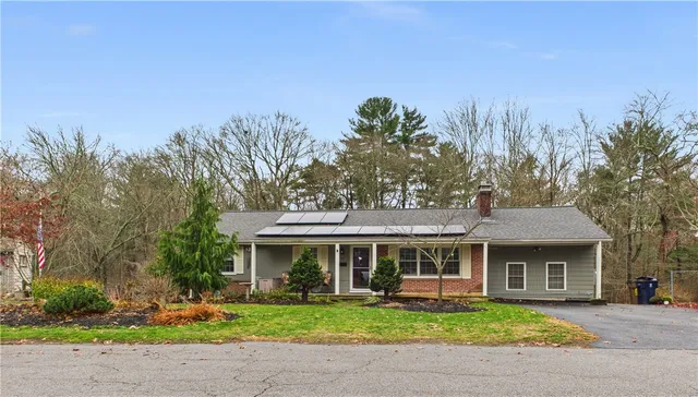 $574,900 | 77 Fairfield Drive, North Kingstown, RI 02852