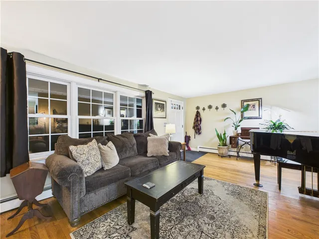 $574,900 | 77 Fairfield Drive, North Kingstown, RI 02852