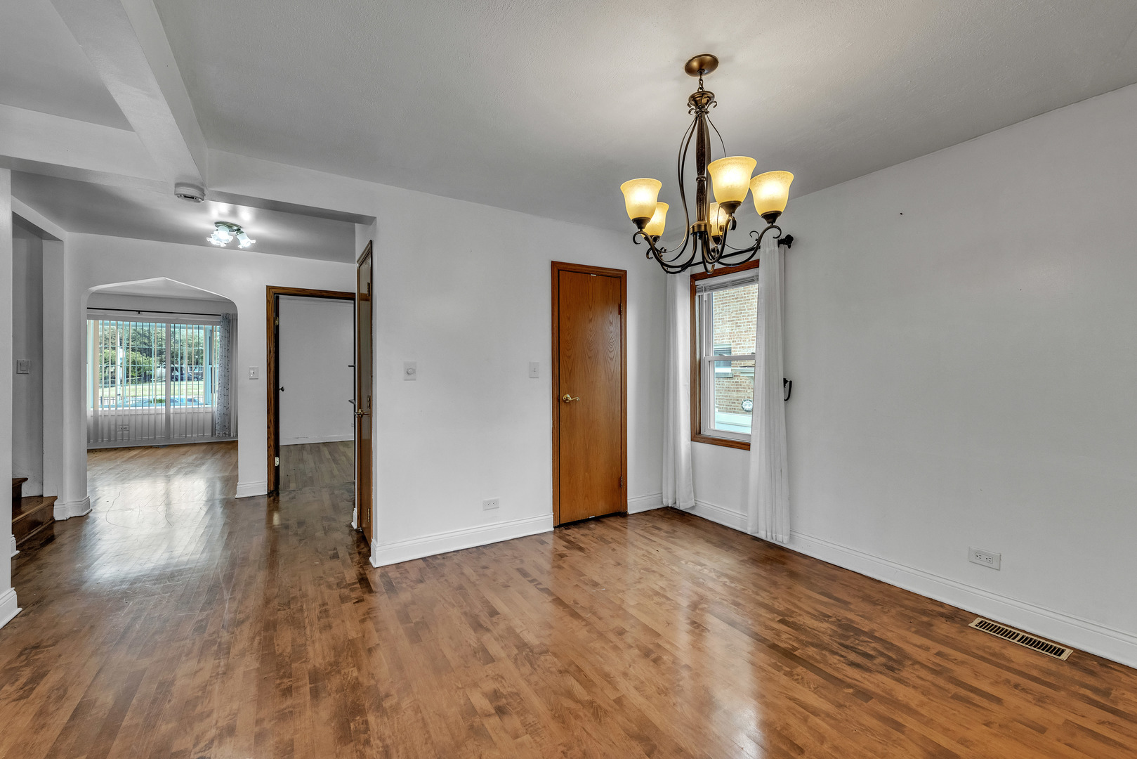 3814 West 69th Place Chicago, IL 60629 - Photo 6 of 25