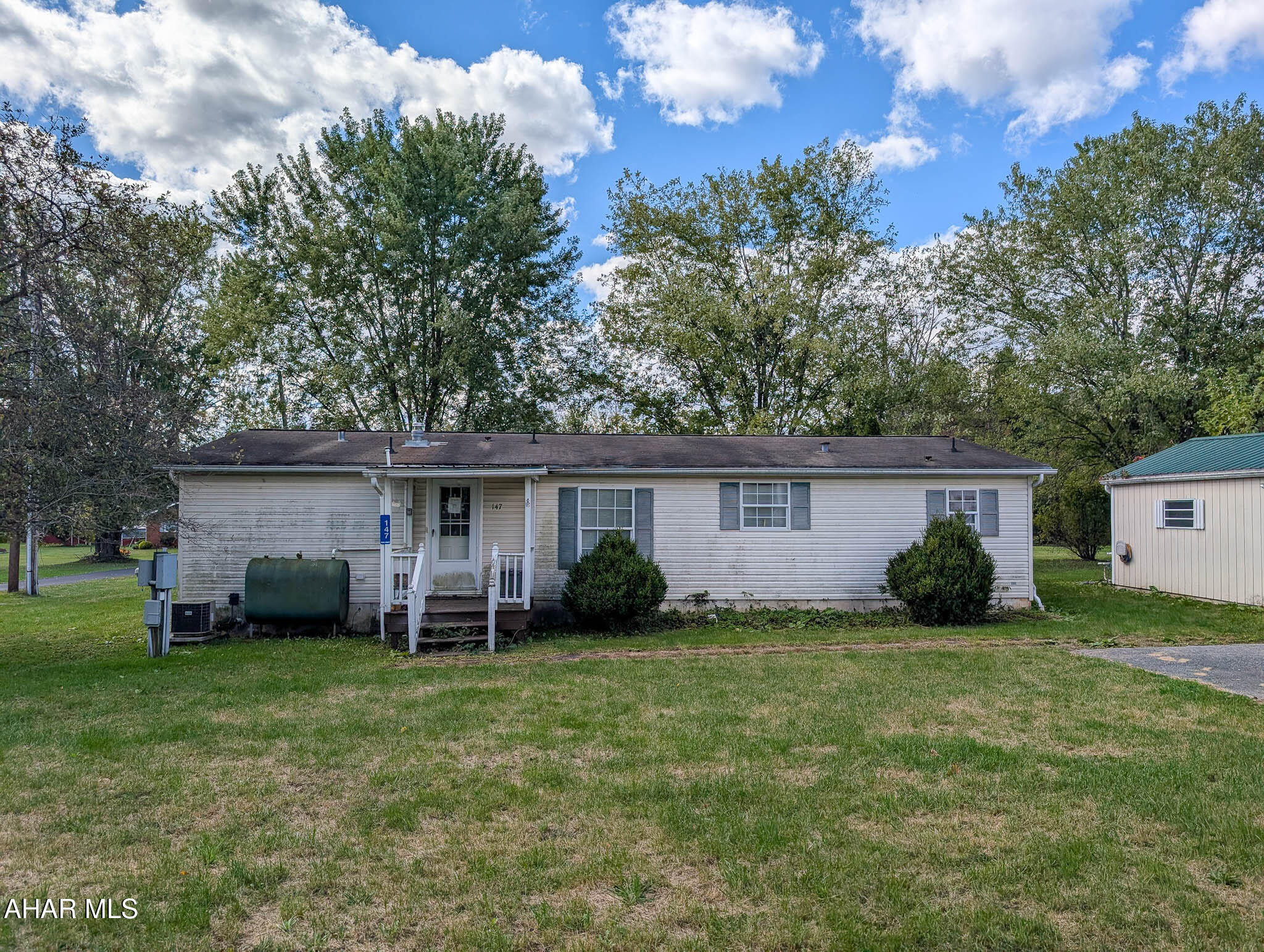 147 Pine Street Alum Bank, PA 15521 - Photo 10 of 34
