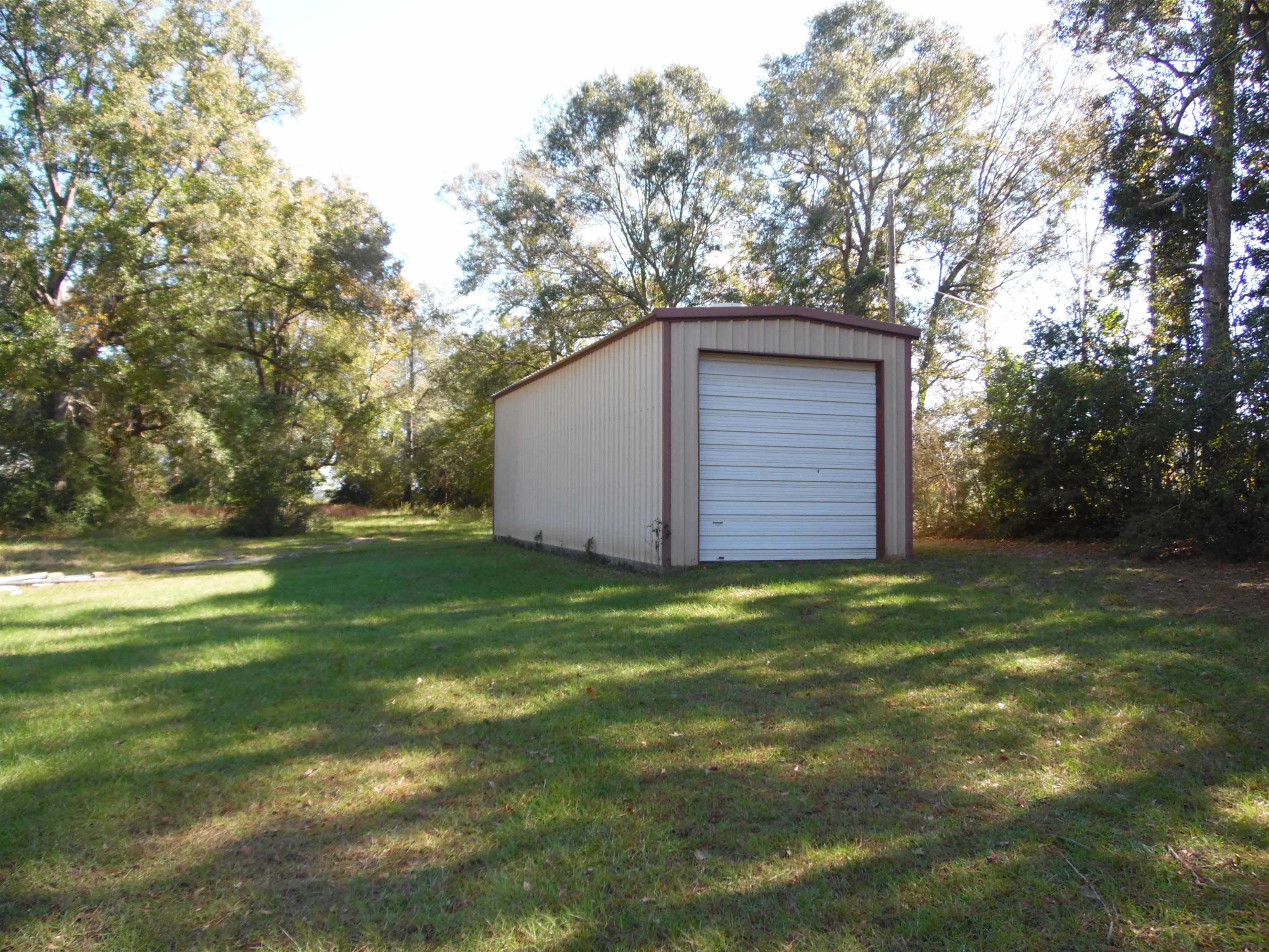 855 Gentry Drive Silsbee, TX 77656 - Photo 22 of 25
