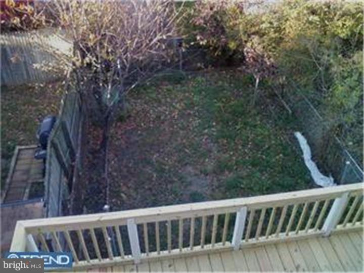 12404 Academy Road Philadelphia, PA 19154 - Photo 3 of 20 Deck
