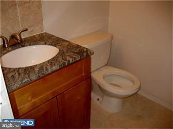 12404 Academy Road Philadelphia, PA 19154 - Photo 7 of 20