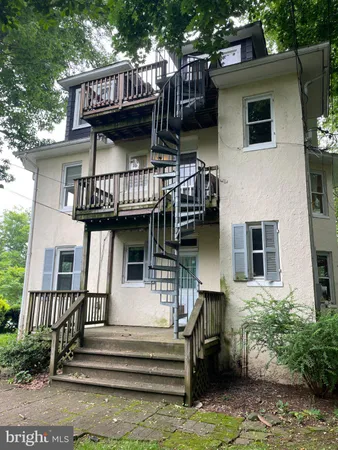 $1,700 | 2310 Sulgrave Avenue, Unit 3, Baltimore, MD 21209