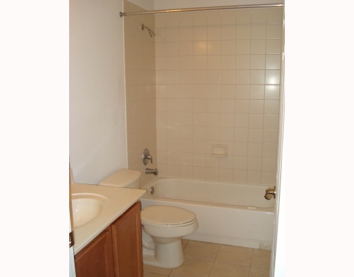 2030 Oakhurst Way Riviera Beach, FL 33404 - Photo 14 of 16 Additional Photo
