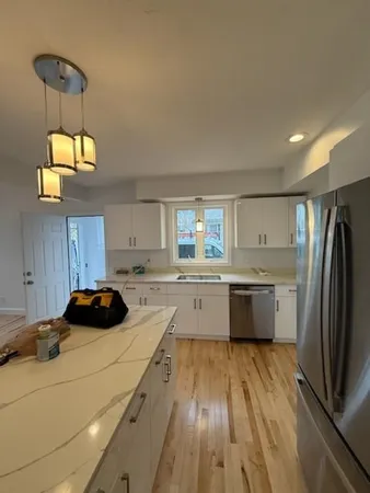 $2,900 | 10 Idalla Avenue, Worcester, MA 01606