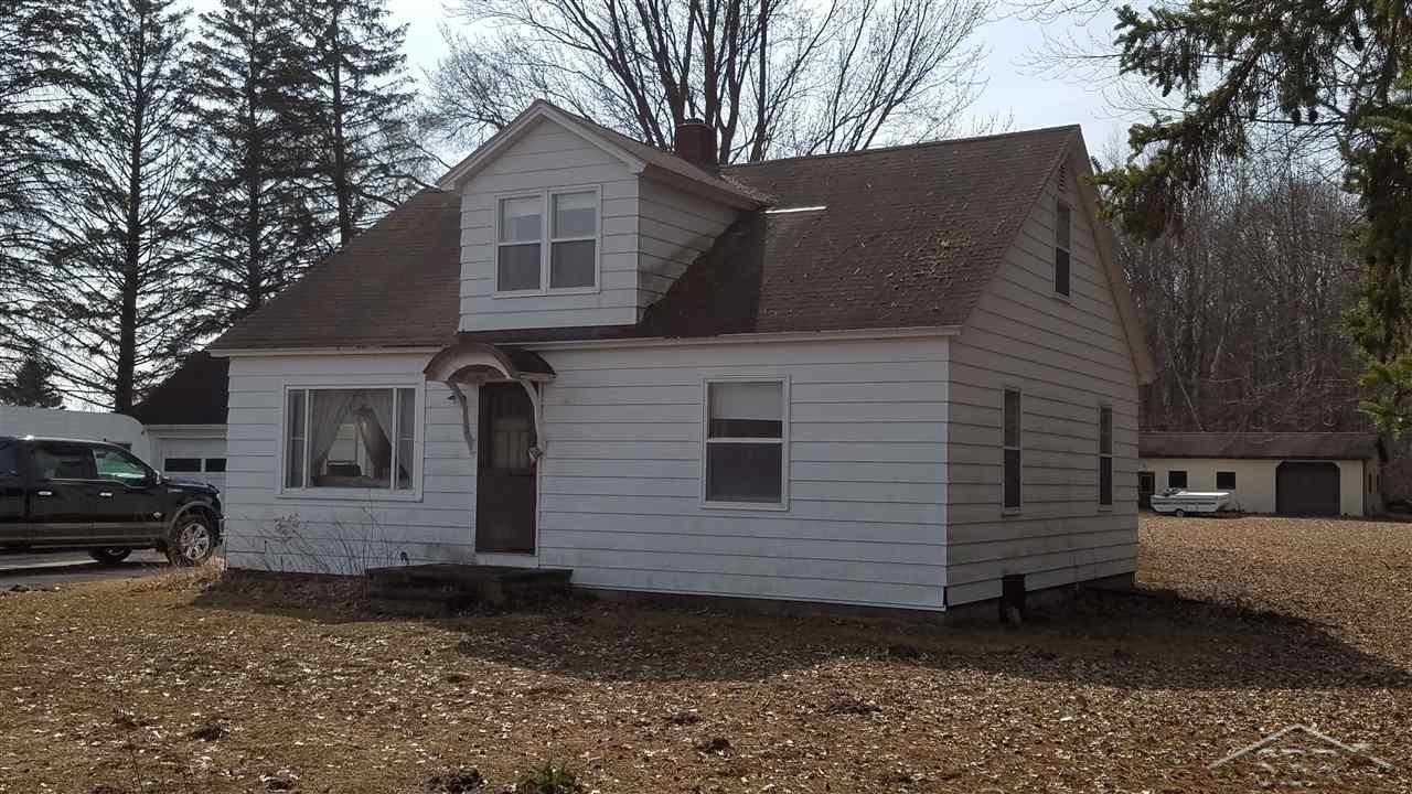 5251 Fergus Road St. Charles, MI 48655 - Photo 10 of 12 31374559-9.JPG