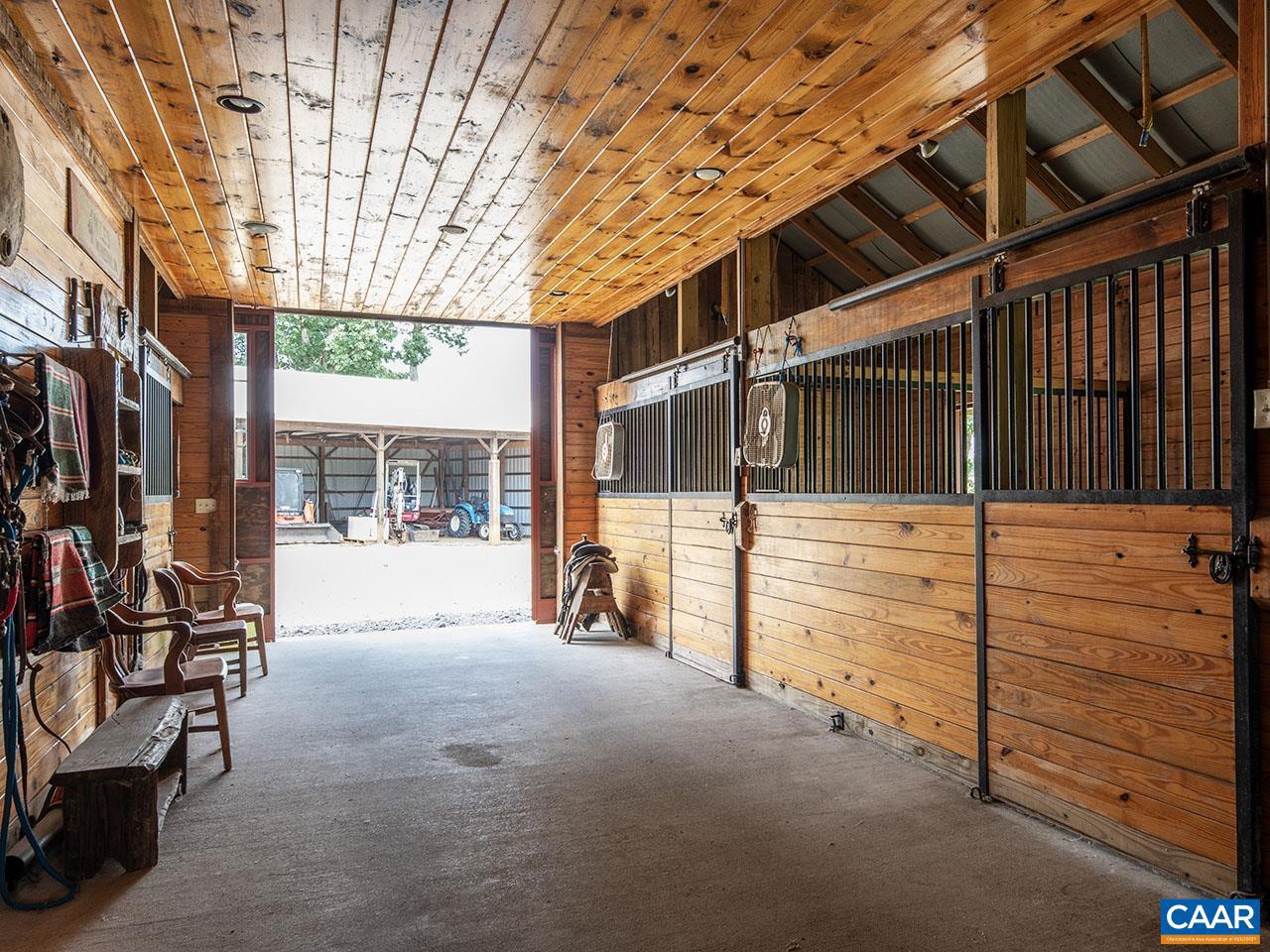 615 Riggs Road Gordonsville, VA 22942 - Photo 3 of 23