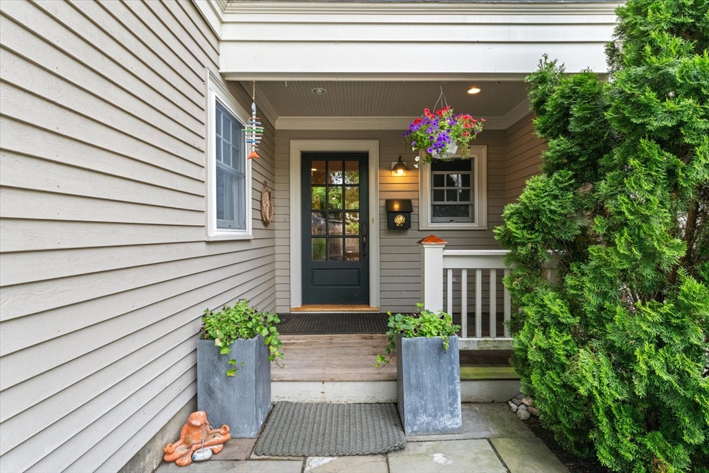 57 School Street, Unit 4 Manchester, MA 01944 - Photo 2 of 30