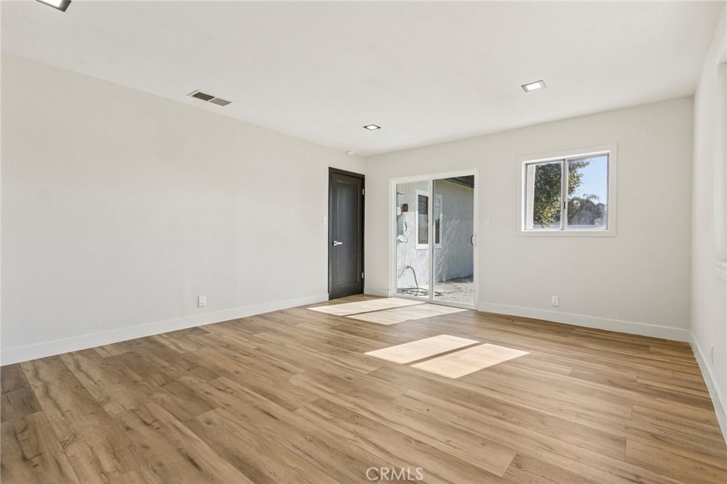 8868 Randolph Street Riverside, CA 92503 - Photo 17 of 36 Gallery Image 17