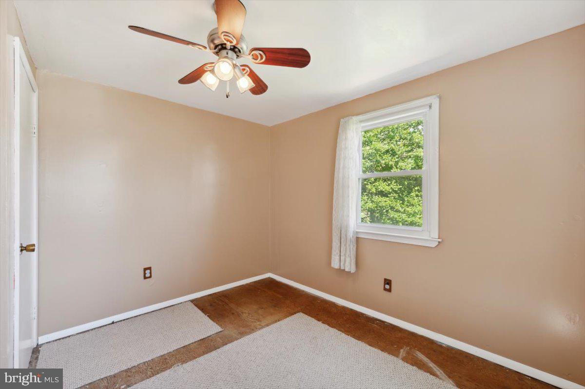 1032 Edgerton Road Secane, PA 19018 - Photo 39 of 48