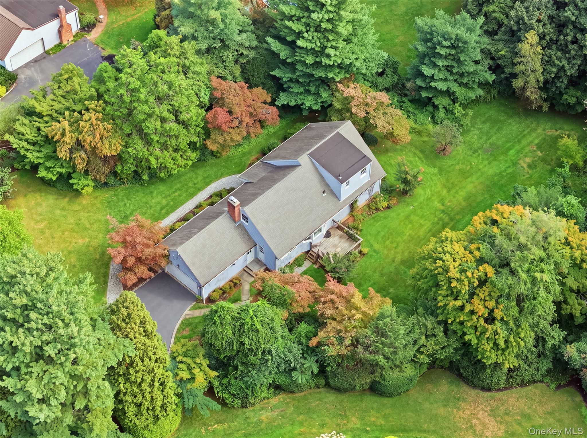 174 Flower Hill Road Huntington, NY 11743 - Photo 40 of 46 Gallery Image 40