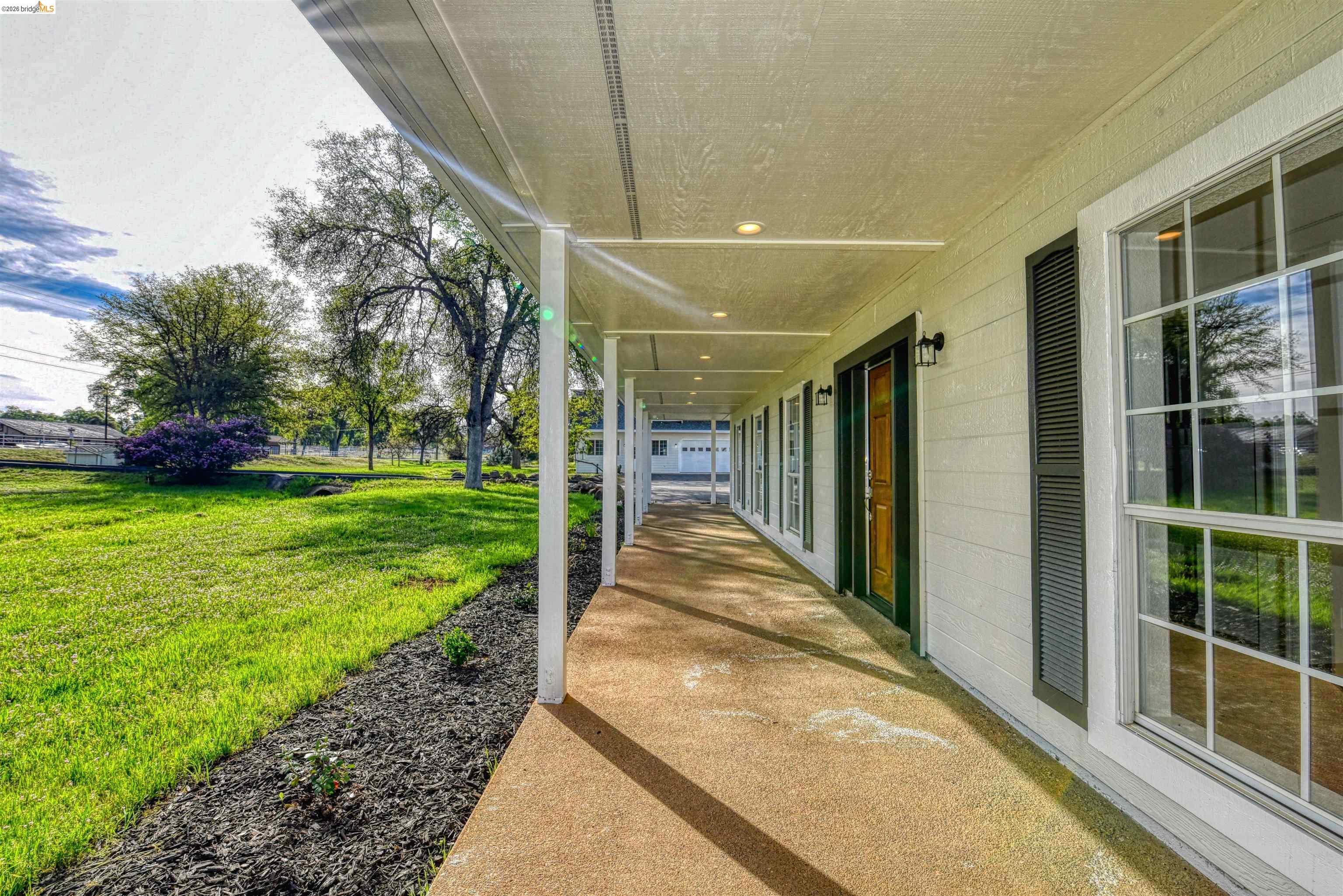 13301 Clements Road Groveland, CA 95321 - Photo 4 of 45