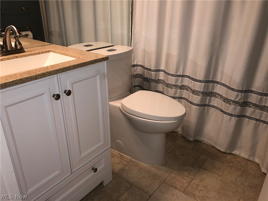 1175 East Calla Road, Unit D232 Youngstown, OH 44514 - Photo 16 of 28