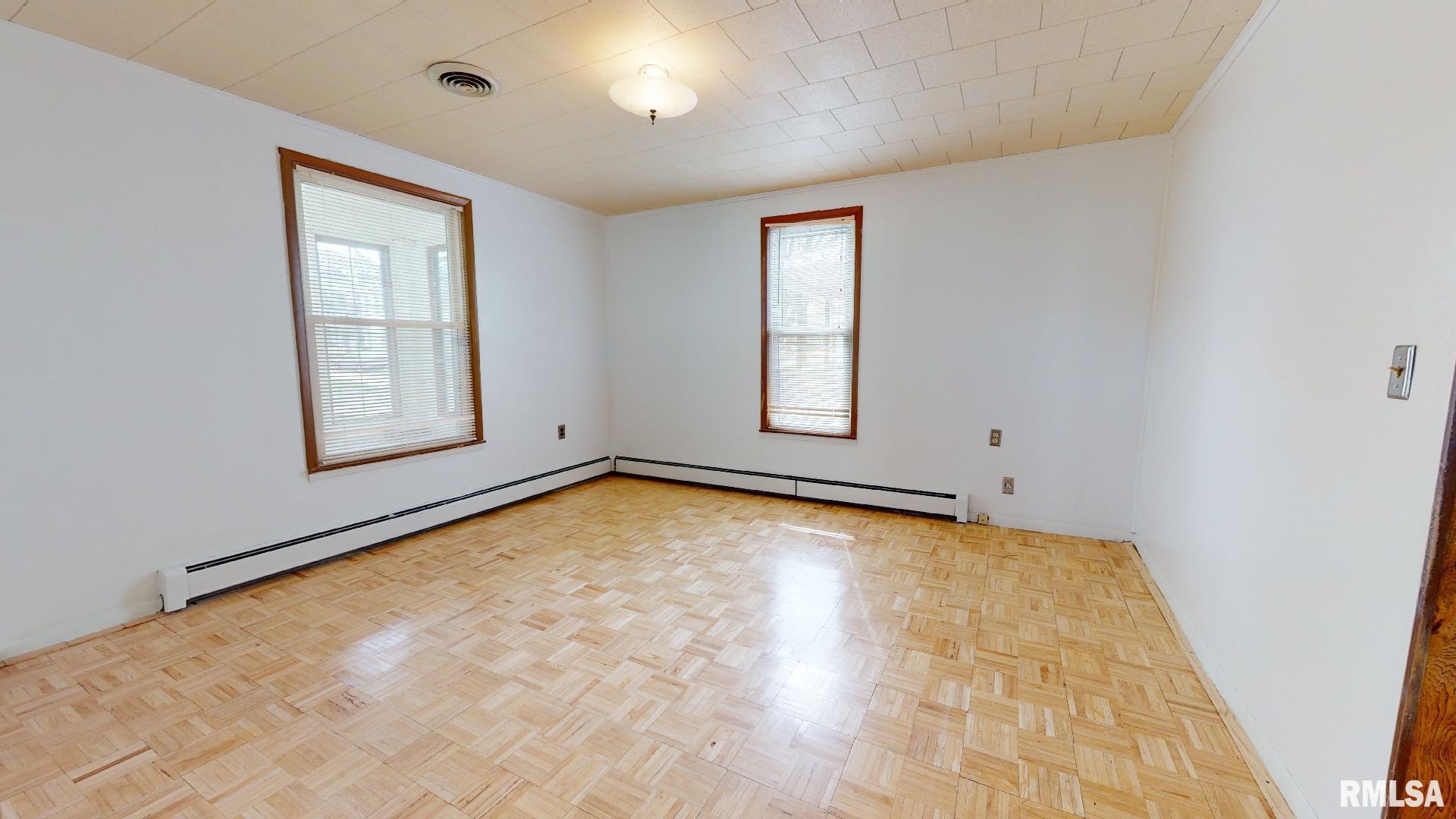 519 West Vine Street Springfield, IL 62704 - Photo 9 of 17 Gallery Image 9