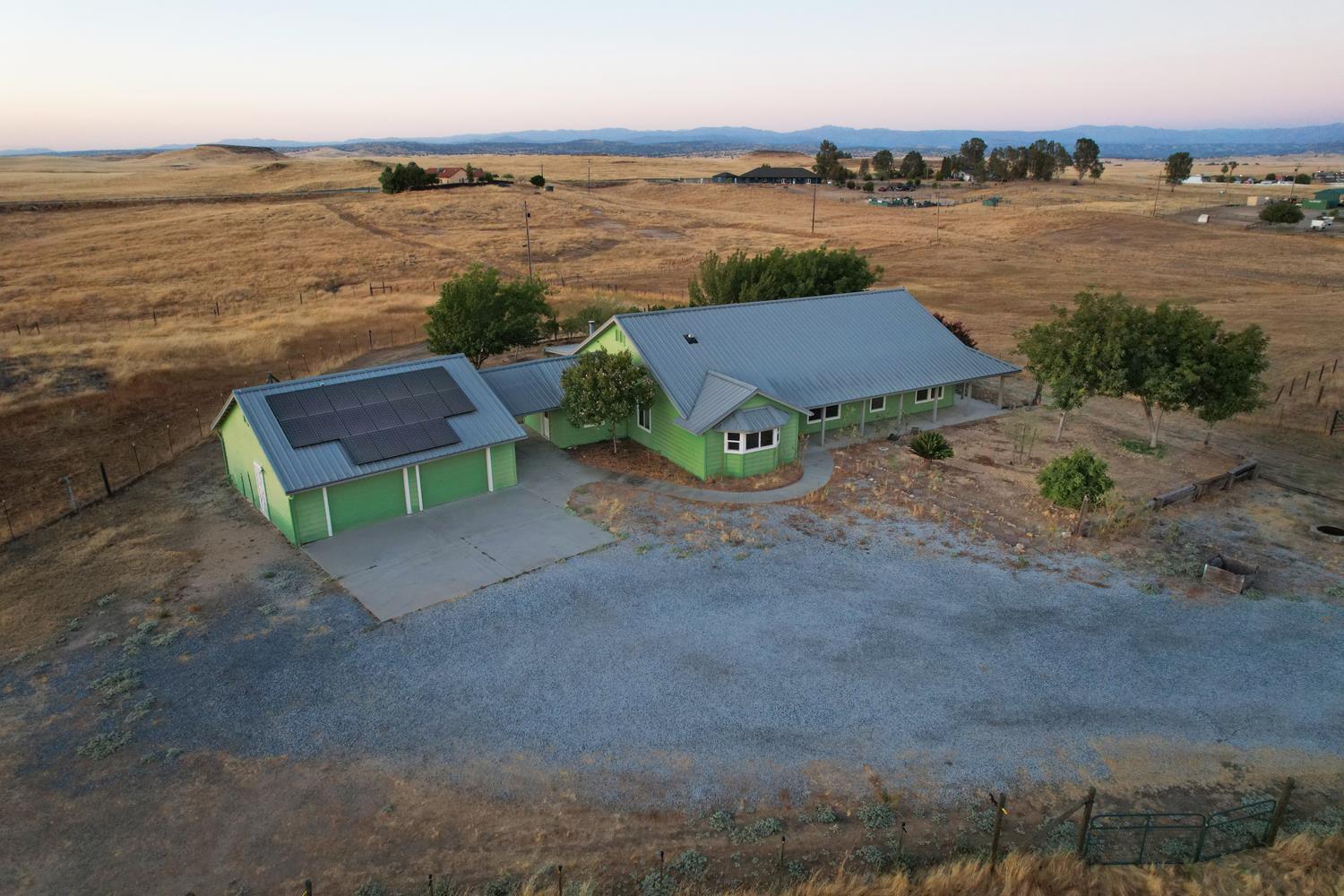 37491 Verde Avenue Madera, CA 93636 - Photo 5 of 66