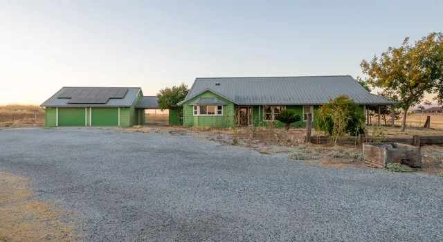 $999,999 | 37491 Verde Avenue, Madera, CA 93636