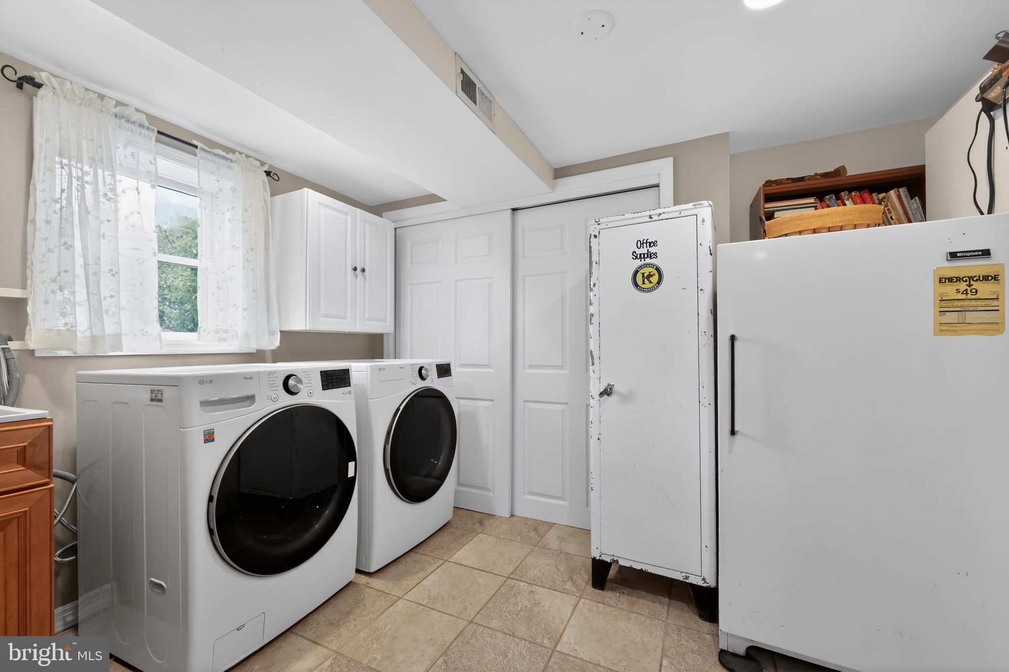 21 Bonnie Rae Drive Hamilton, NJ 08620 - Photo 14 of 20